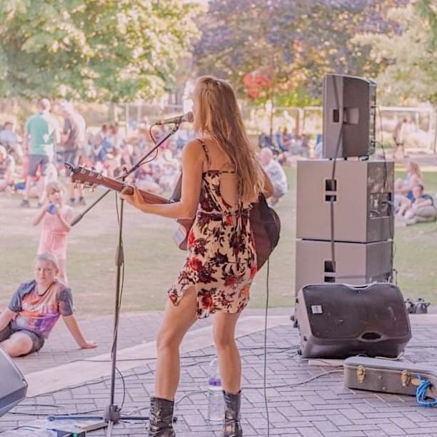 Lockdown Live: Poppy Fardell